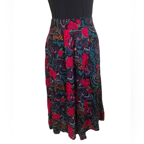 VTG 90’s Paisley Dark Floral Midi Skirt Dark Fairy Cottage Whimsigoth  Prairie - Picture 1 of 9